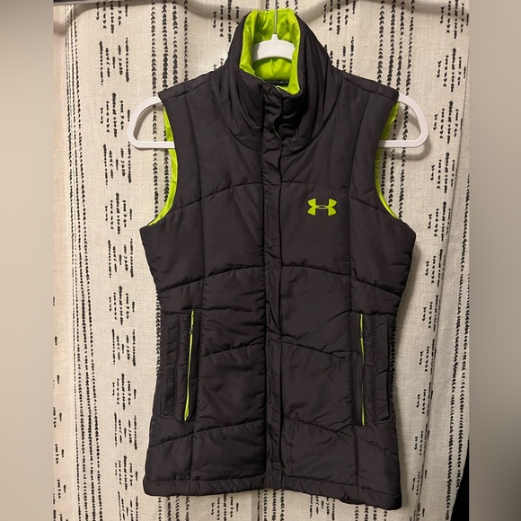 UA Semi-Fitted Puffer Vest - Picture 1 of 7